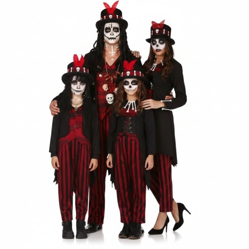 Gruppe von Voodoo-Puppen