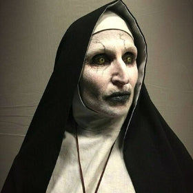Nun Valak Kostüme
