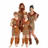 Gruppe von Neandertaler-Höhlenmenschen