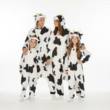 Gruppe von Kigurumi Kühe
