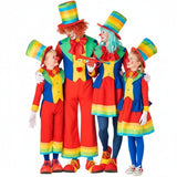 Gruppe von Micolor Clowns