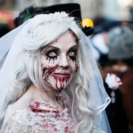 Schminke für Halloween