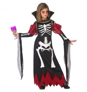 Verkleiden Sie die Skelett VampirinMädchen für eine Halloween-Party