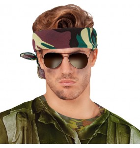 Camouflage-Schal um Ihr Kostüm zu vervollständigen