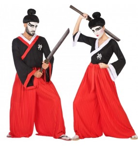 Mit dem perfekten Samurai-Krieger-Duo kannst du auf deiner nächsten Faschingsparty für Furore sorgen.