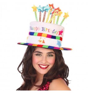 Happy Birthday Hut um Ihr Kostüm zu vervollständigen
